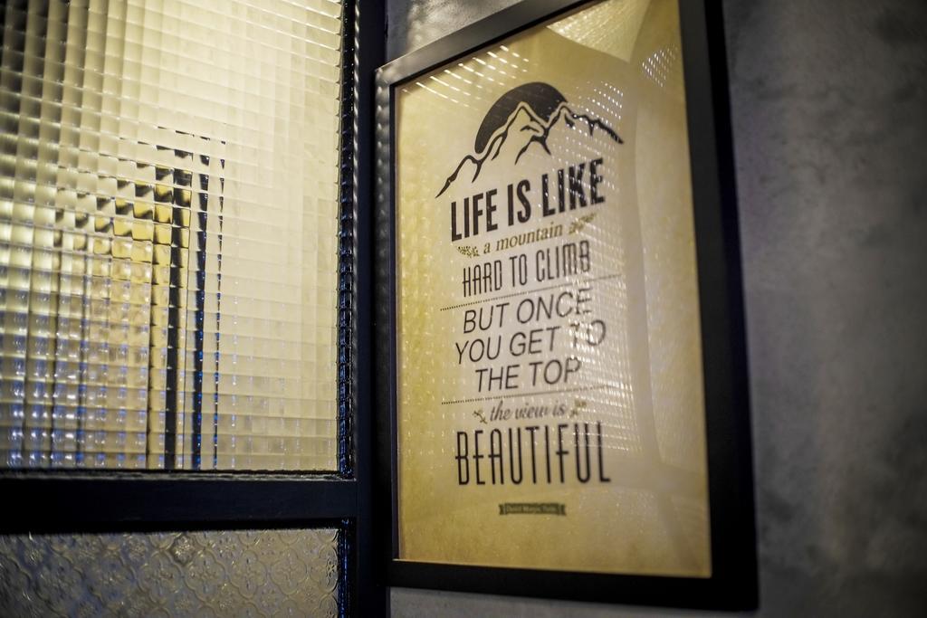 You Worth Inn Hualien City Exterior photo